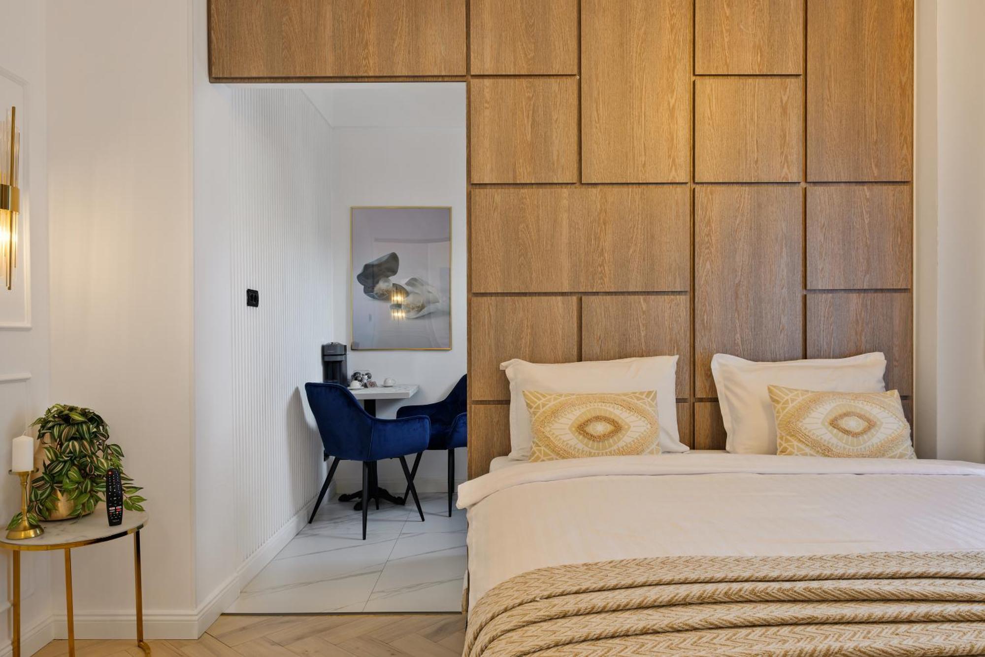 Royal - Luxury Apartment B - Old City - Victoriei Bucarest Esterno foto